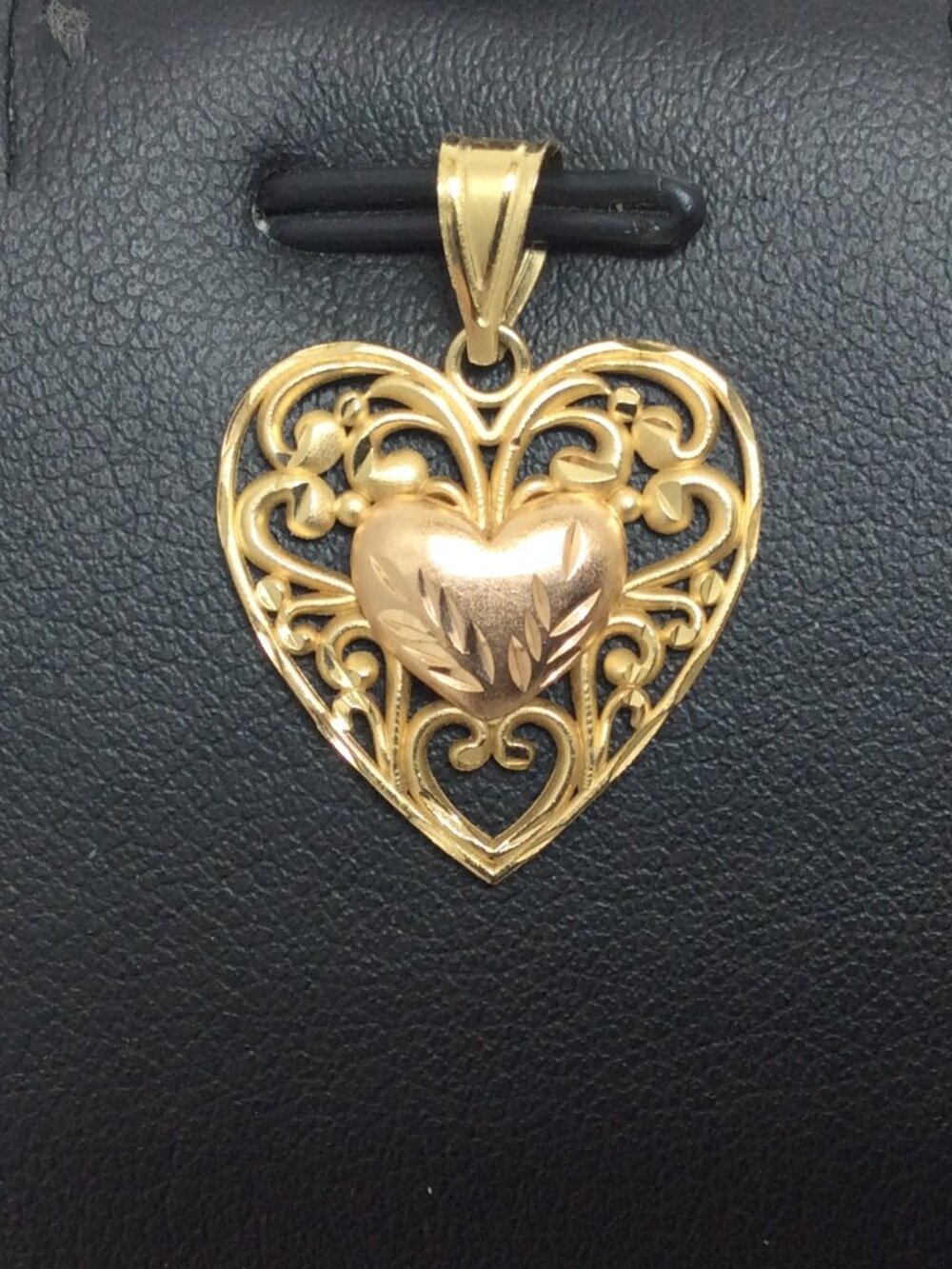 14k Yellow Real Gold Puffy Heart Charm Pendant  1.50 grams